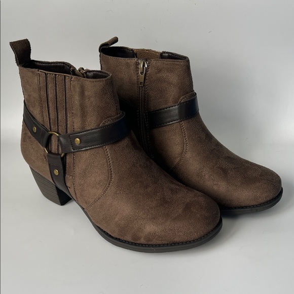 easy street Shoes - Easy Street Women Buckle Dark Brown Ankle Boots - 8.5W